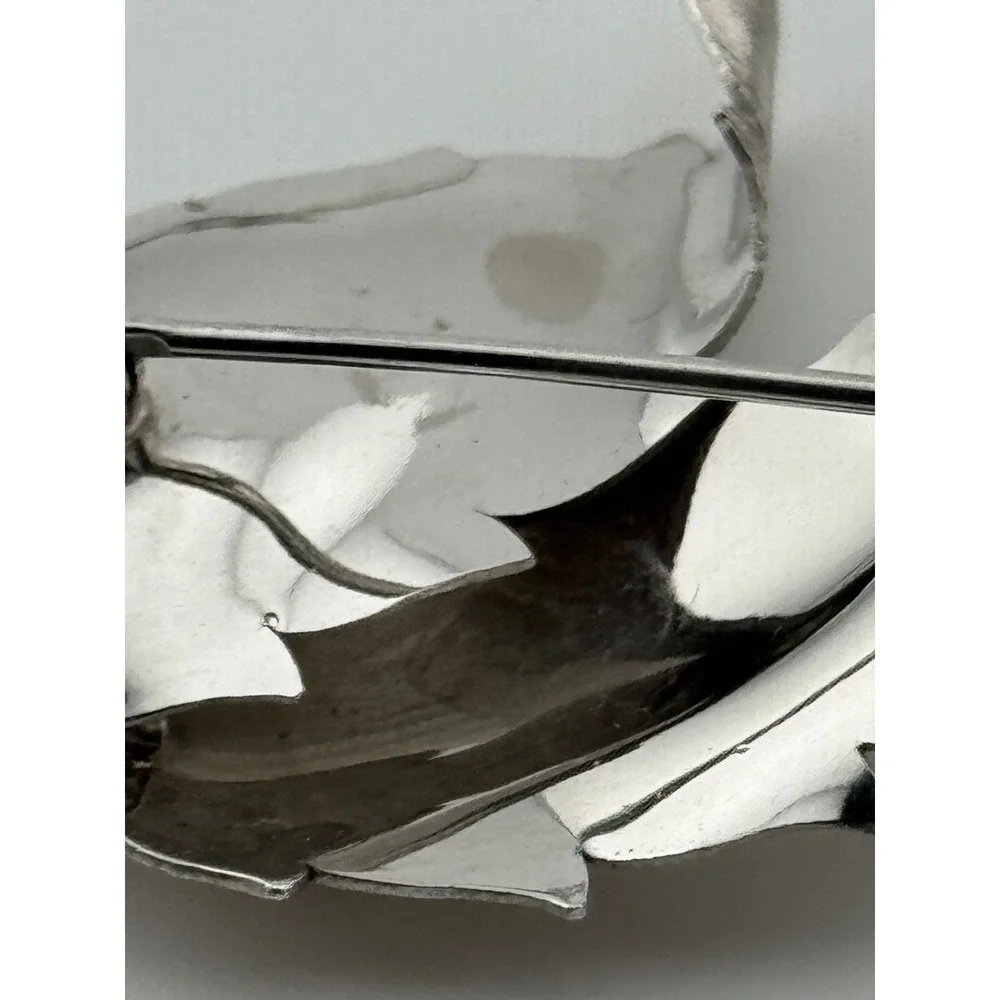 Vintage‎ Krementz Brooch Silver Tone Leaf Pin